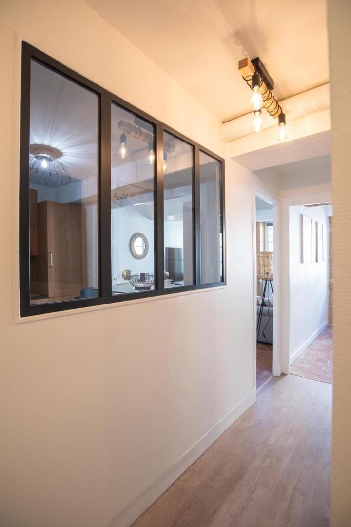 Apartmán Moderne Et Cosy Au Coeur De Saint-Jean Ail Lyon Exteriér fotografie